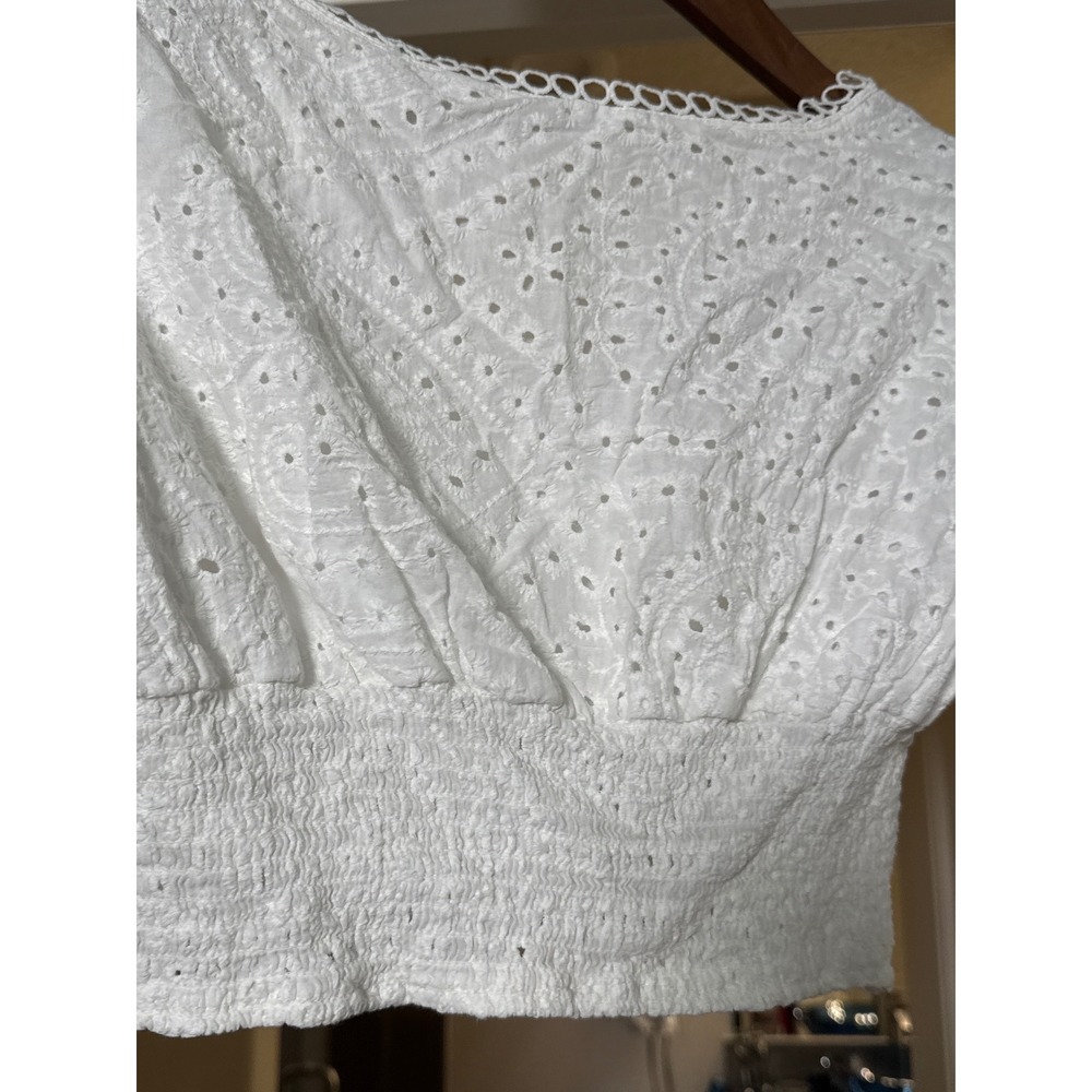 White Eyelet Lace V-Neck Crop Top Smocked Back Puff Sleeve Boho Cottagecore - Picture 6 of 12